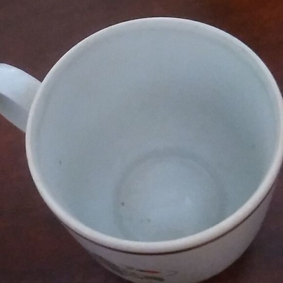 Strawberry Porcelain Demi Cup - Picture 4 of 4